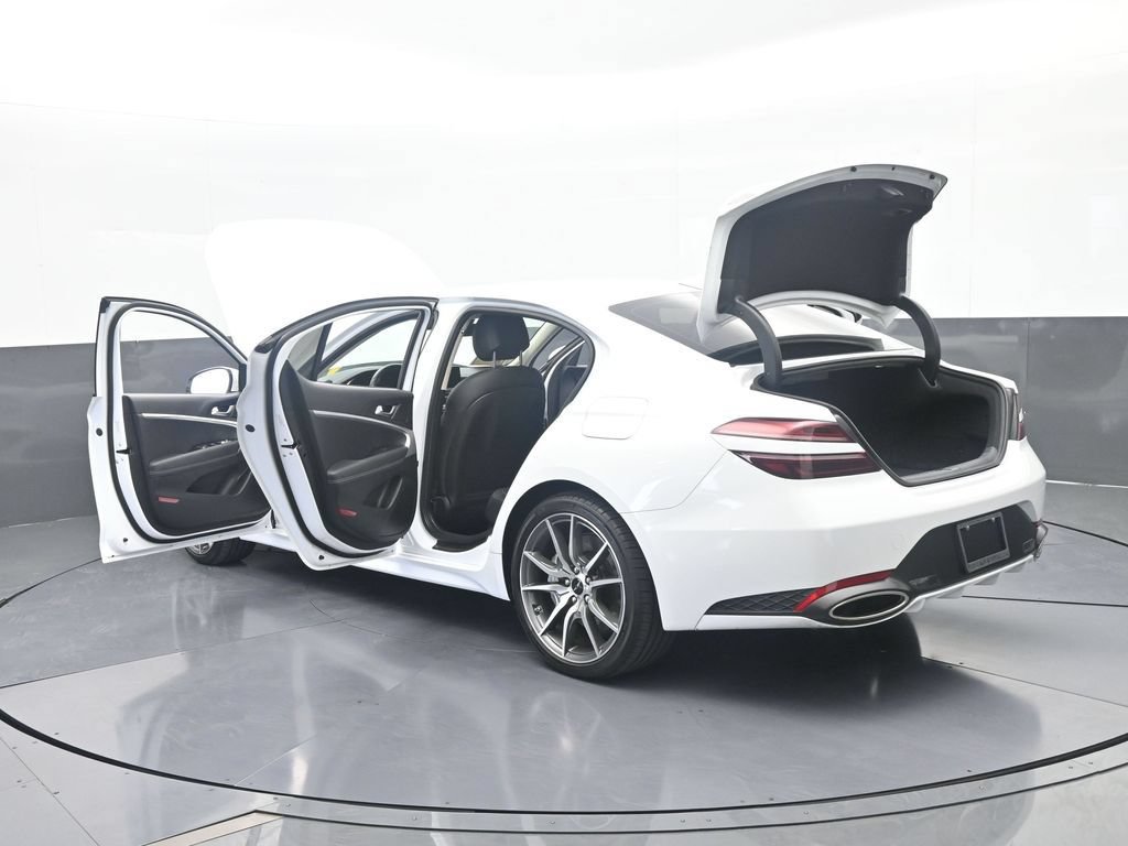 Used 2025 Genesis G70 2.5T RWD image 77