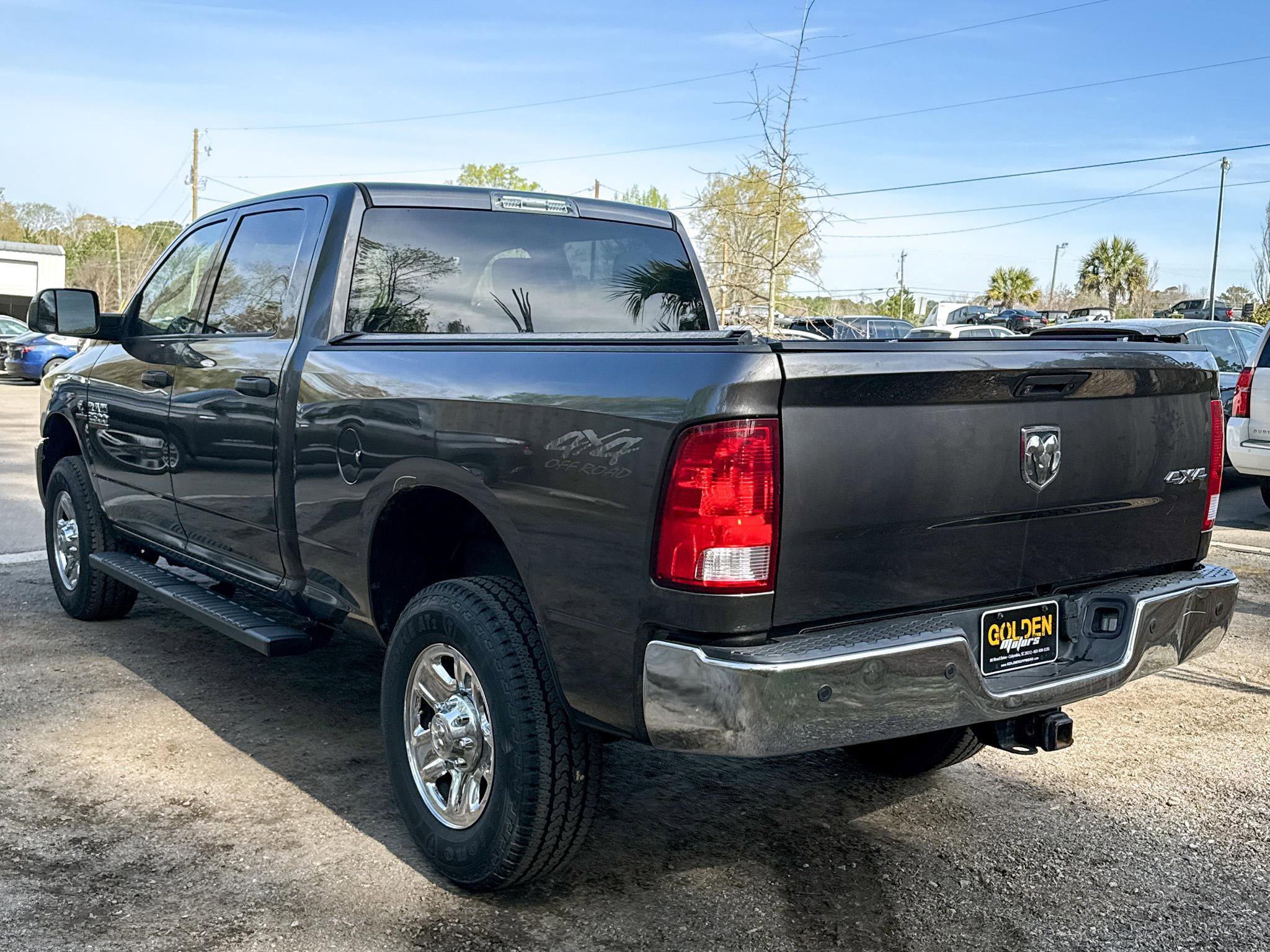 Used 2016 RAM 2500 Tradesman w/ Chrome Appearance Group image 7