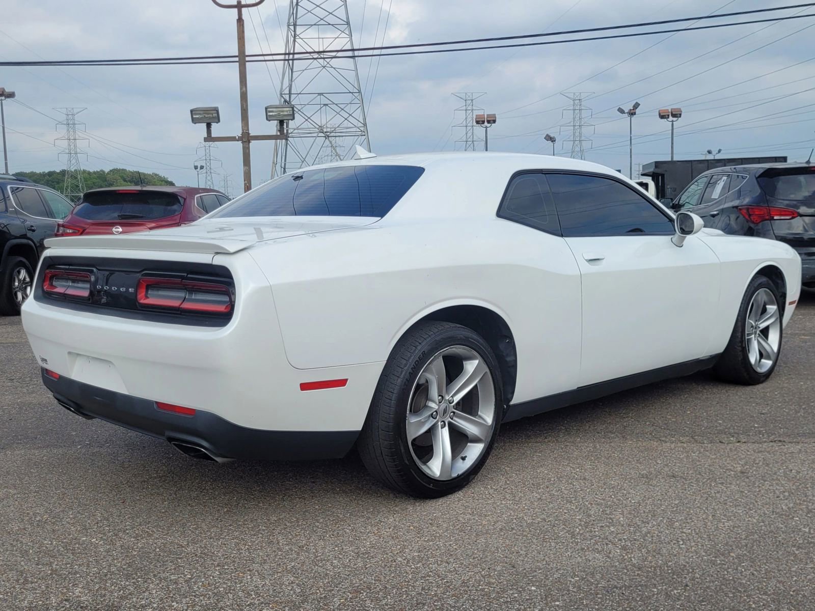Used 2015 Dodge Challenger R/T w/ Quick Order Package 28B R/T RWD image 6