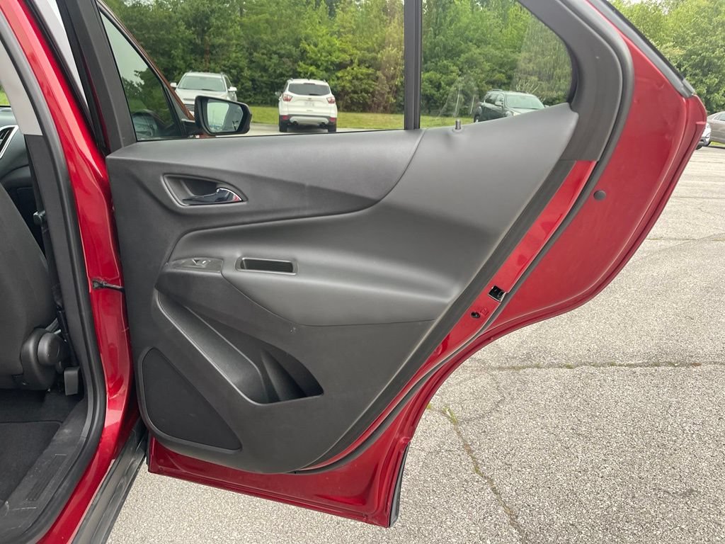 Used 2024 Chevrolet Equinox LT FWD image 18