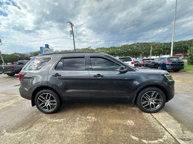 Used 2018 Ford Explorer Sport AWD/4WD image 5
