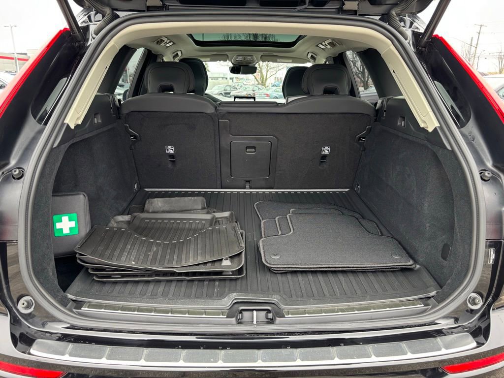 Certified 2026 Volvo XC60 B5 Plus w/ Protection Package Premier image 26