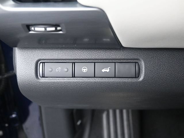 New 2026 Nissan Pathfinder SL FWD image 18