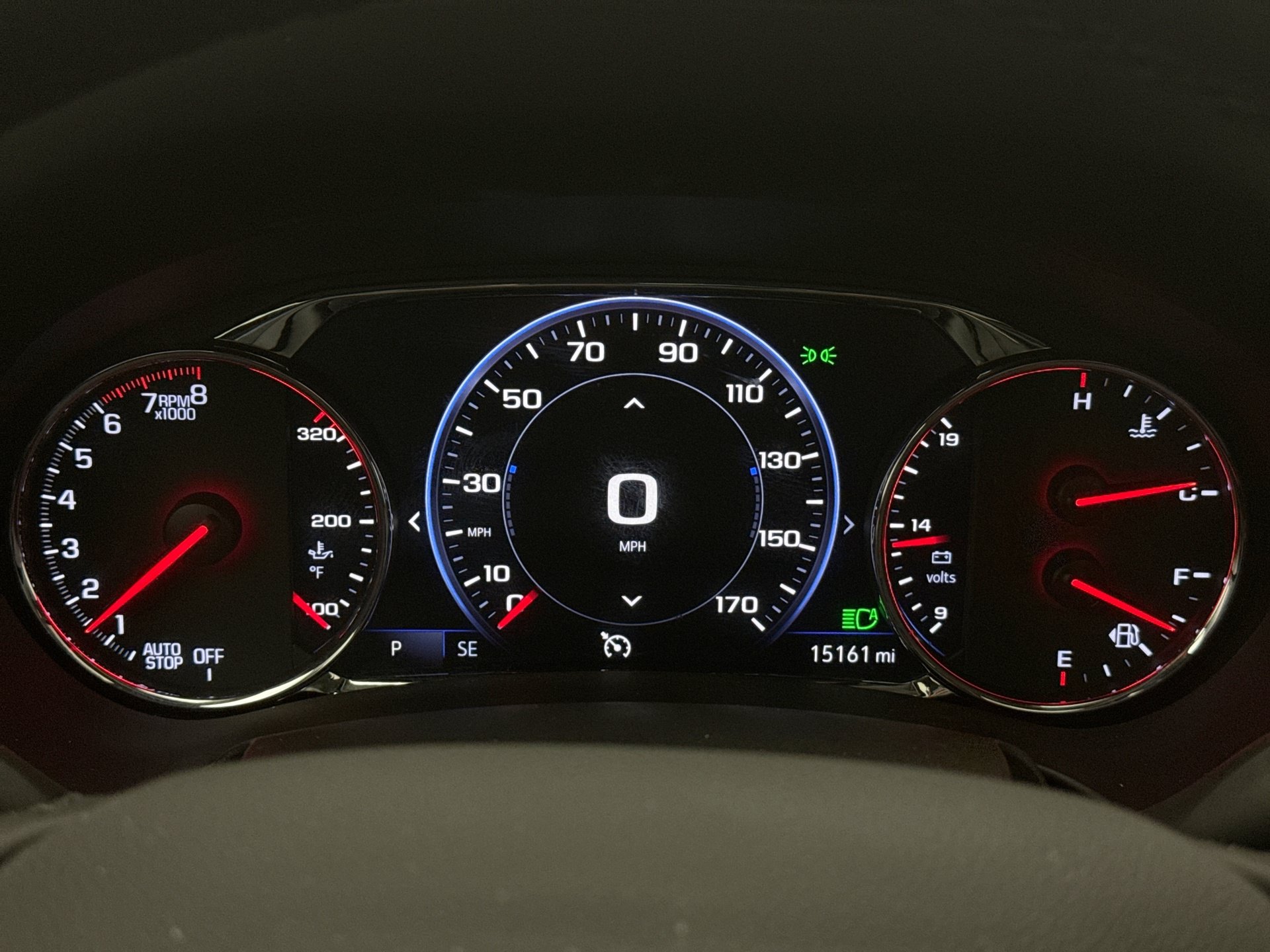 Used 2024 GMC Terrain Denali w/ Denali Premium Package AWD/4WD image 13