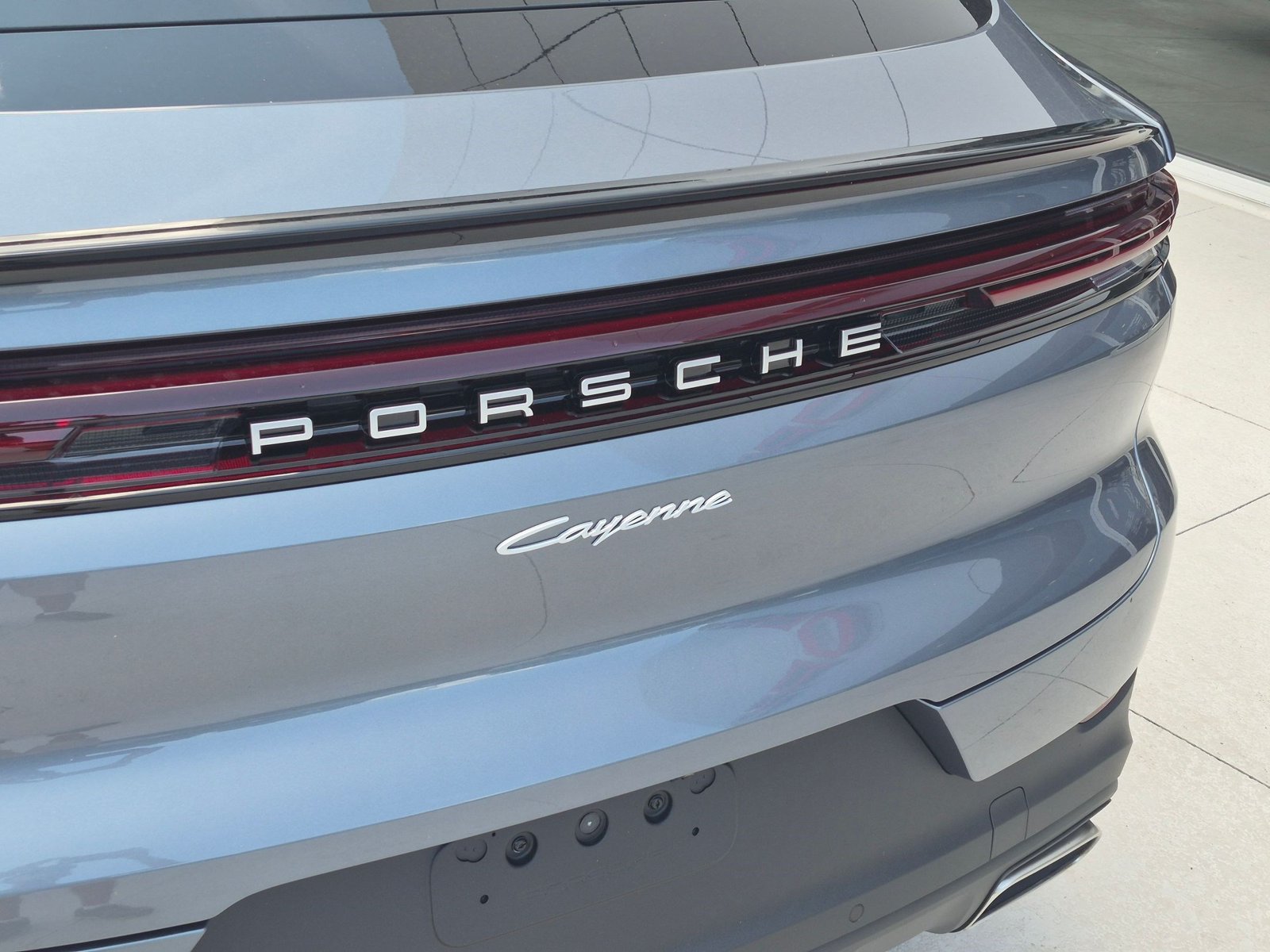 New 2026 Porsche Cayenne Coupe AWD/4WD image 13