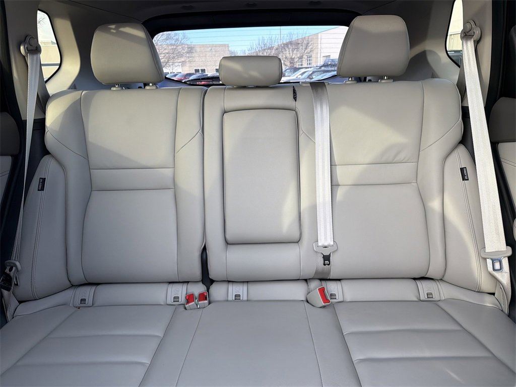 Used 2024 Nissan Rogue SL w/ SL Premium Package image 37