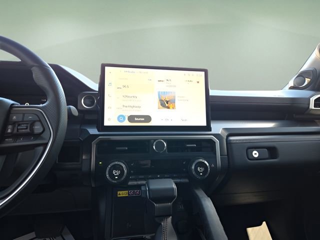 Used 2025 Toyota 4Runner Limited image 11