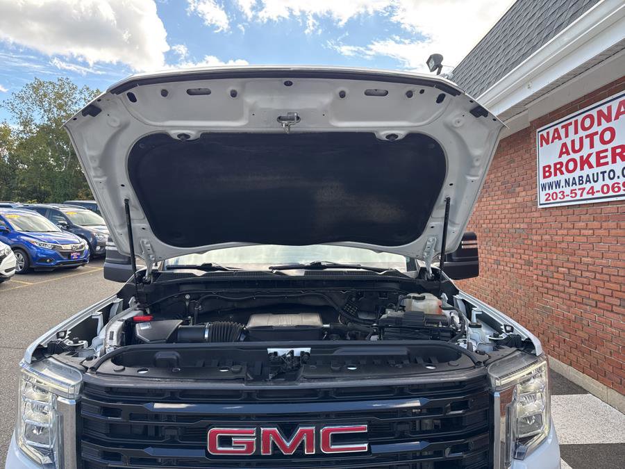 Used 2020 GMC Sierra 2500 4x4 Crew Cab w/ Convenience Package image 30