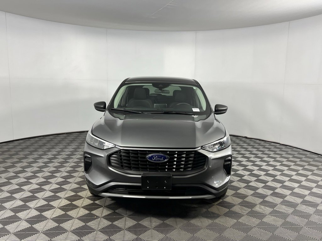 Used 2025 Ford Escape Active image 11