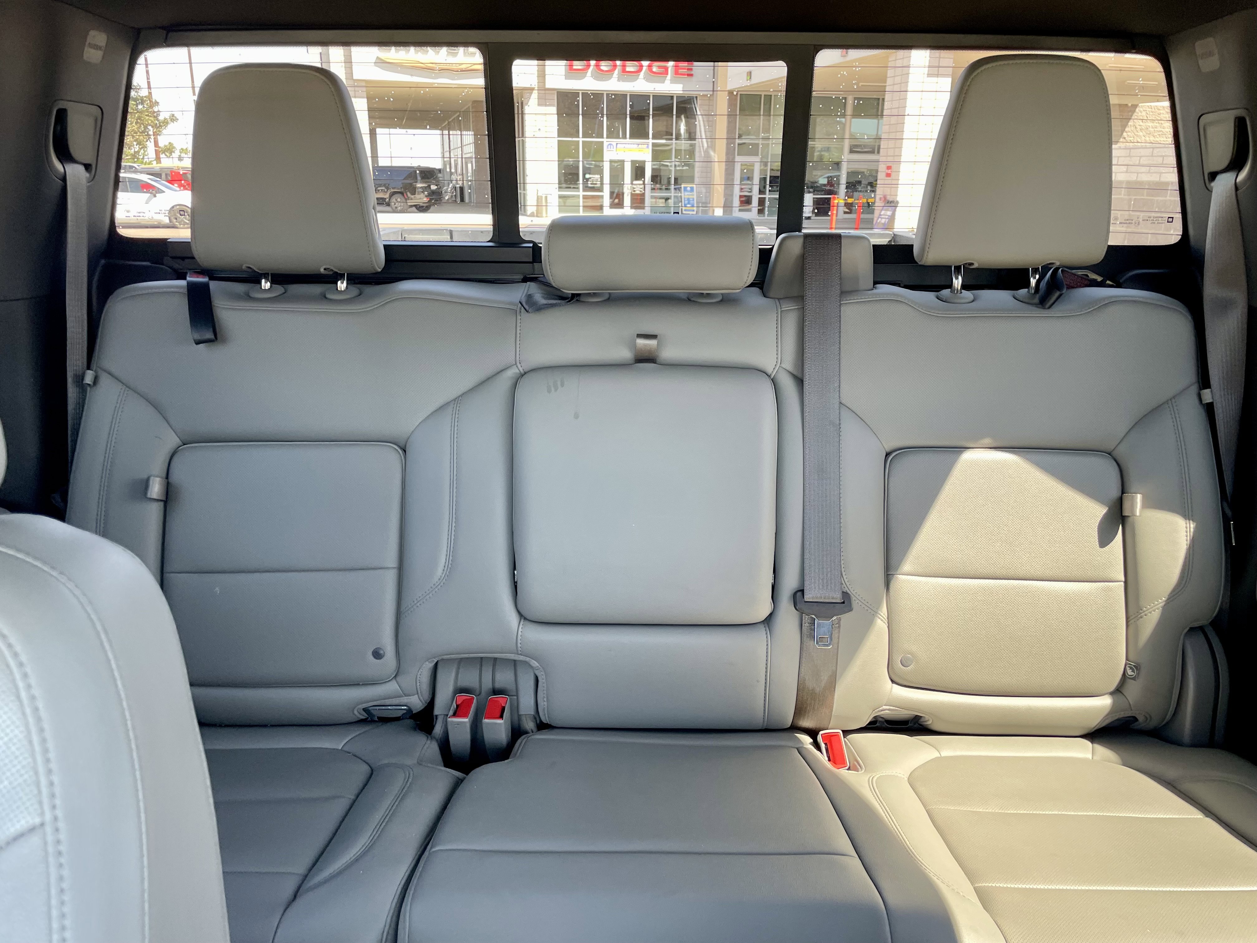 Used 2020 GMC Sierra 1500 SLT AWD/4WD image 23