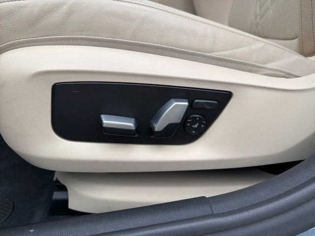 Used 2022 BMW 540i xDrive w/ Convenience Package image 10