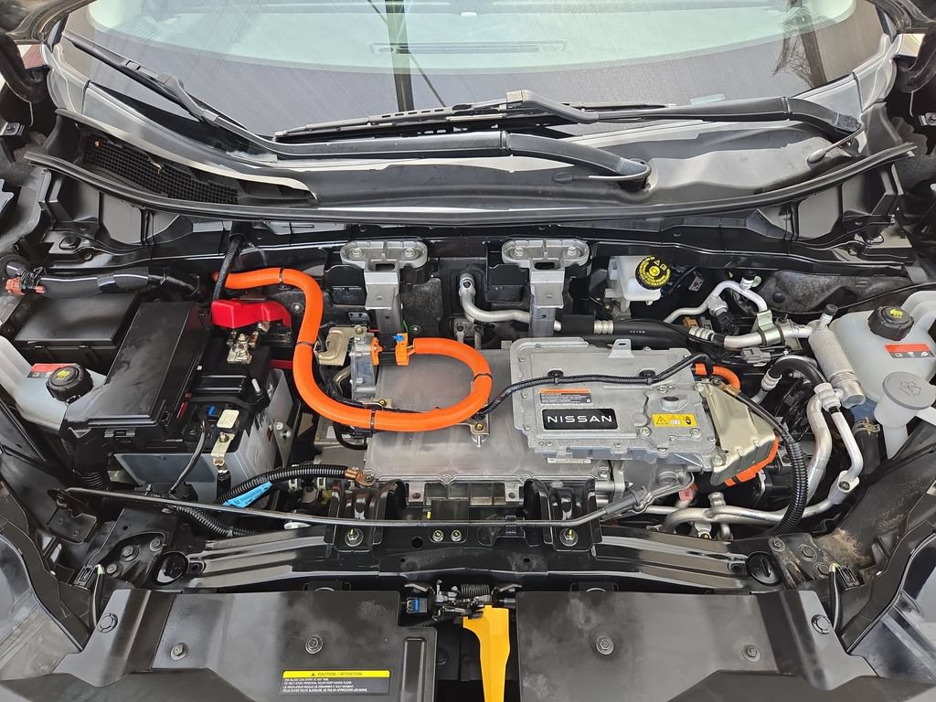 Certified 2023 Nissan Ariya FWD image 37