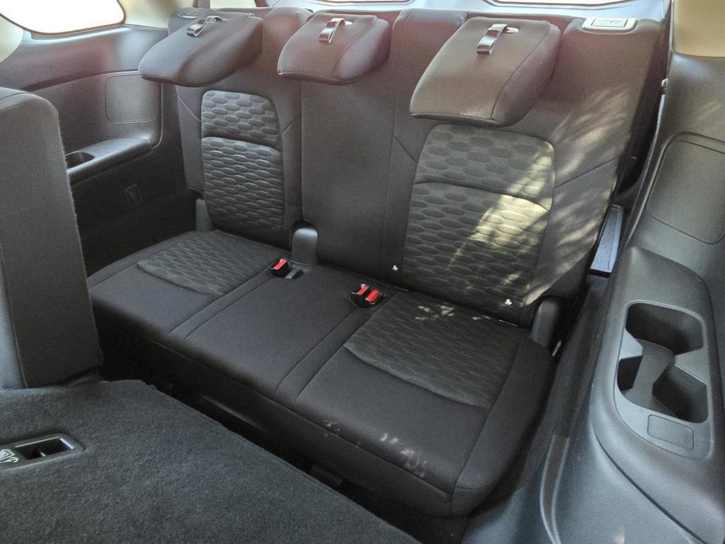 Used 2023 Nissan Pathfinder S w/ Cargo Package image 11