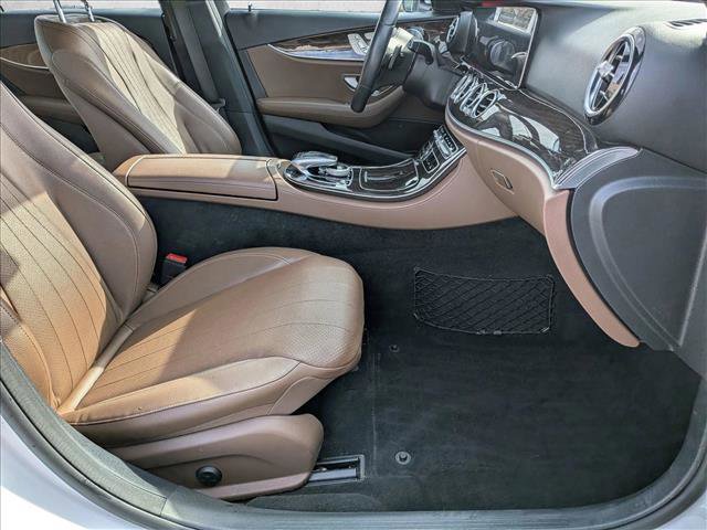Used 2019 Mercedes-Benz E 300 4MATIC image 21