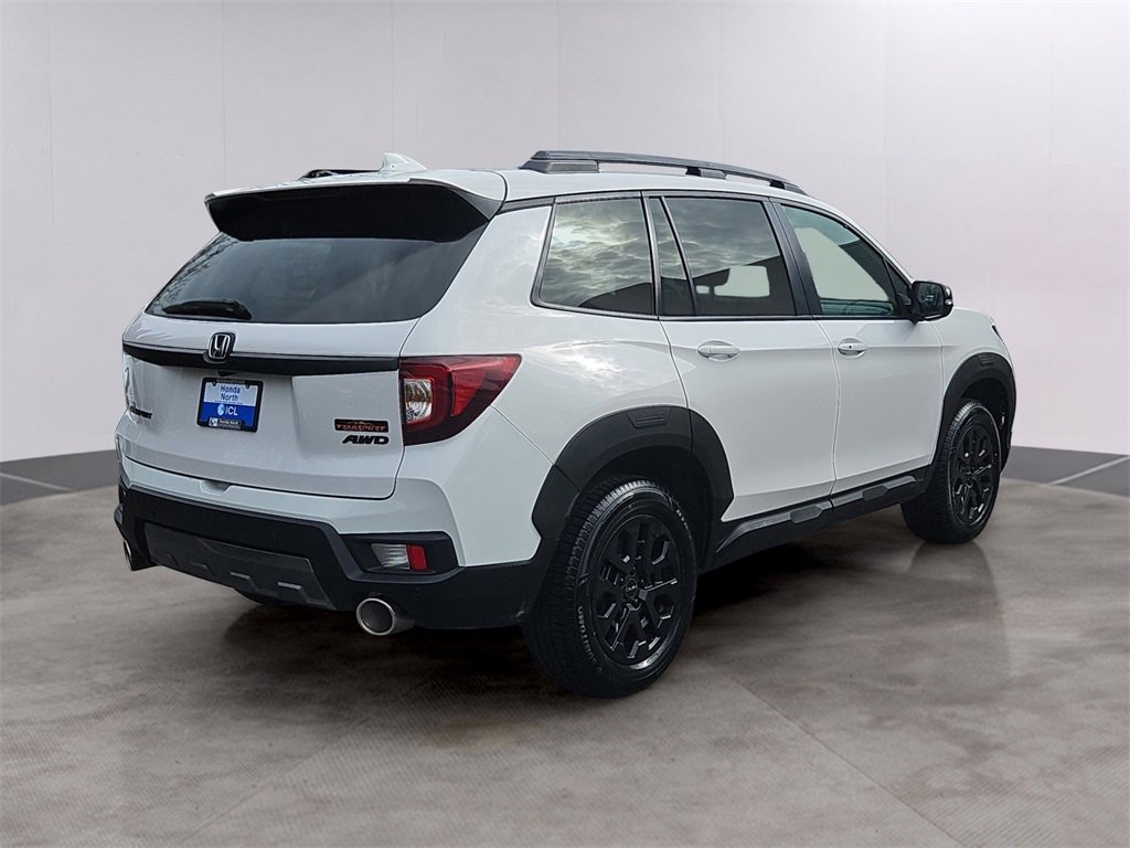 Certified 2023 Honda Passport TrailSport image 4