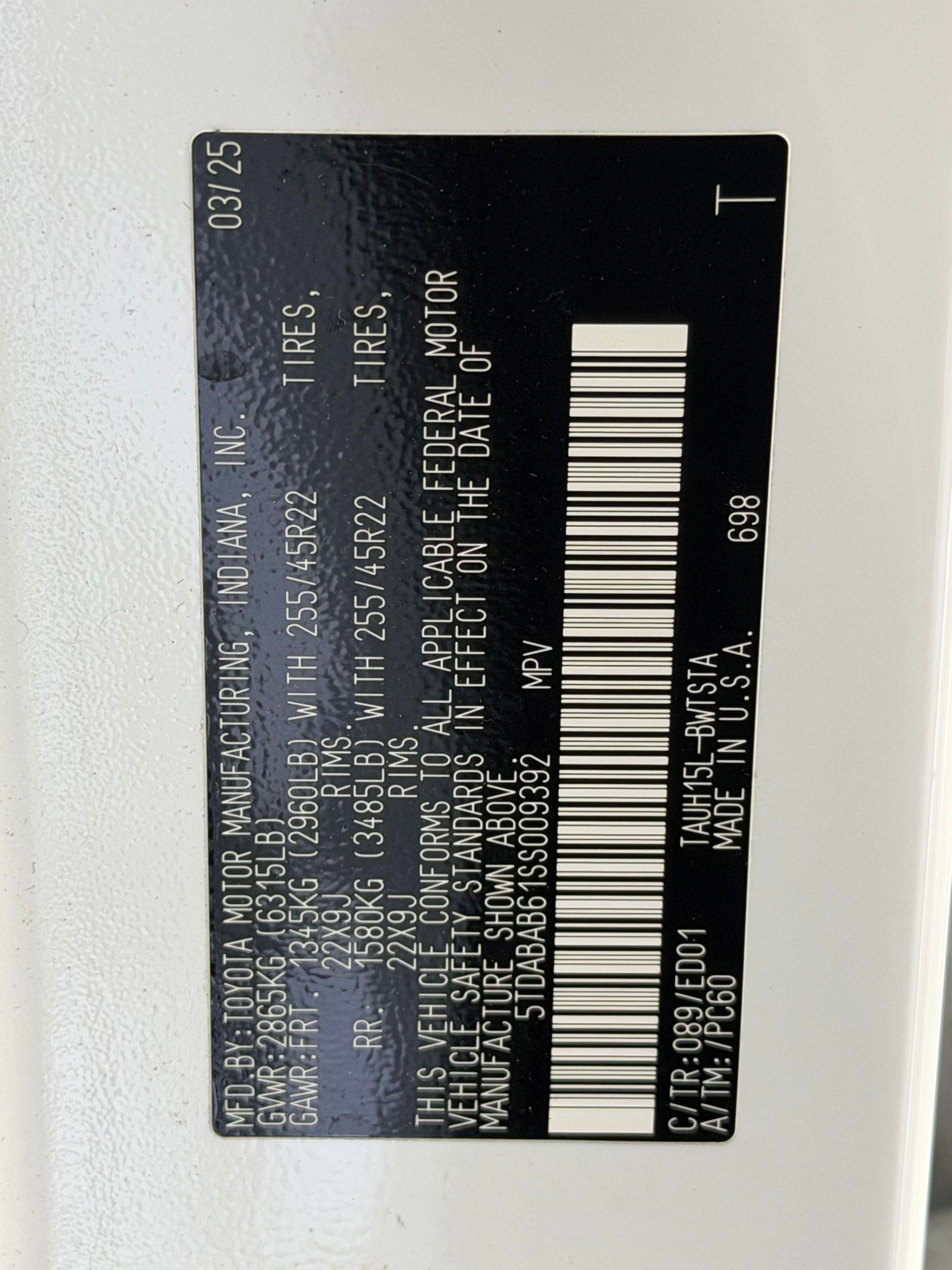 Used 2025 Lexus TX 500h TX 500h F SPORT Premium image 19