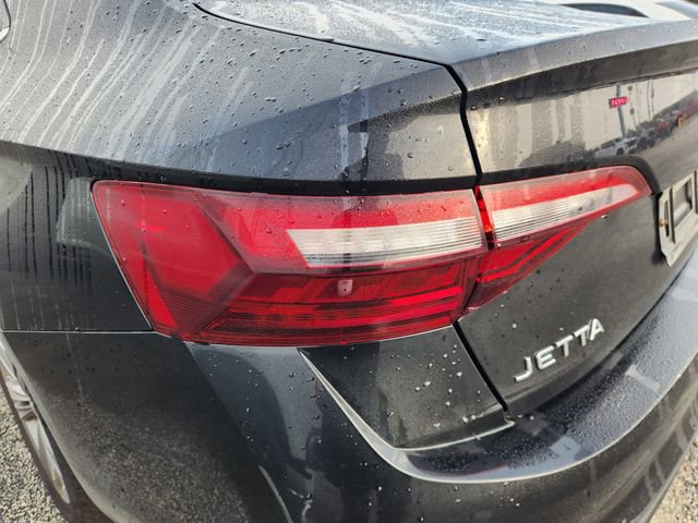 Used 2022 Volkswagen Jetta SE image 7