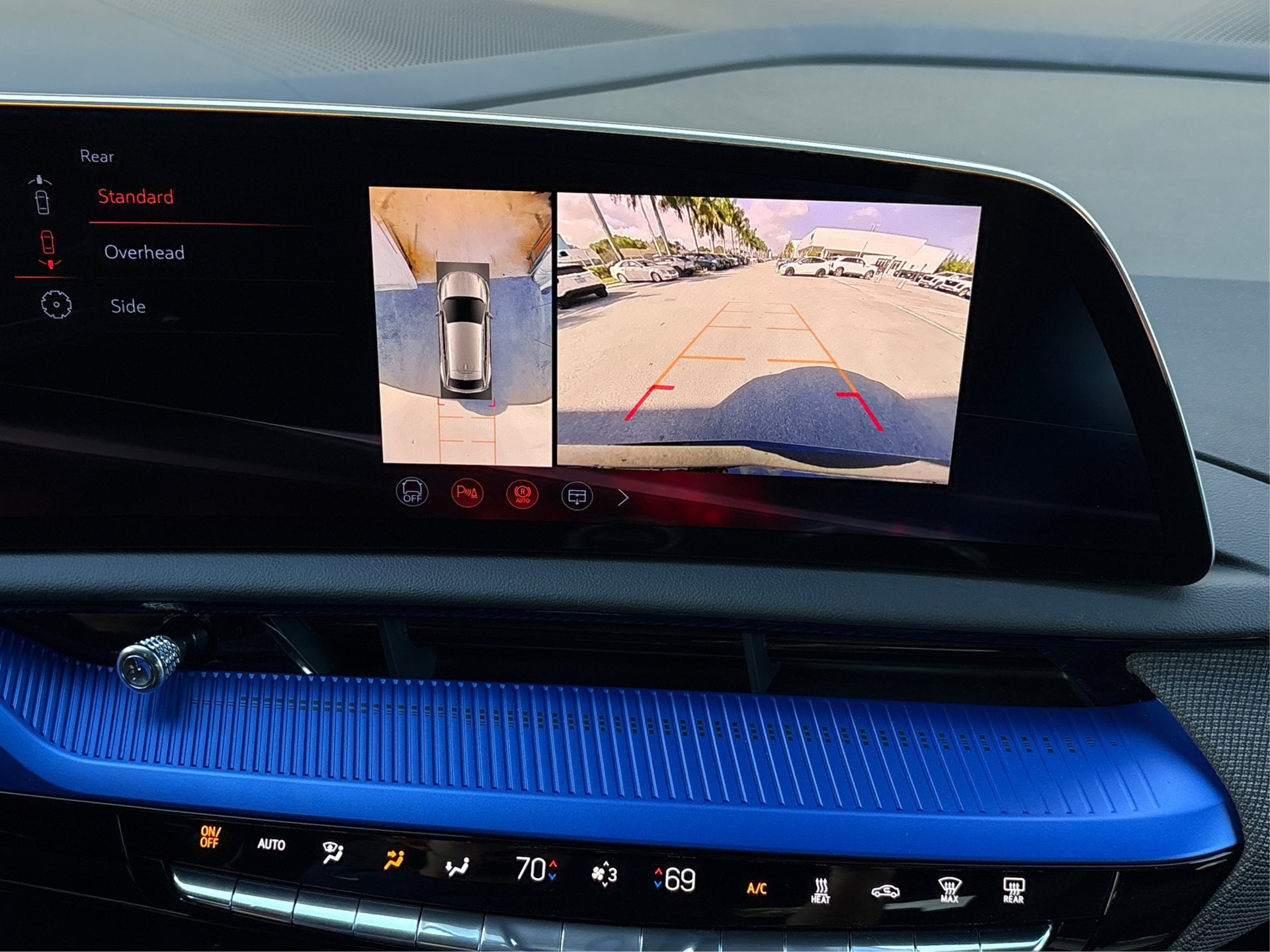 New 2026 Cadillac Optiq V AWD/4WD image 24