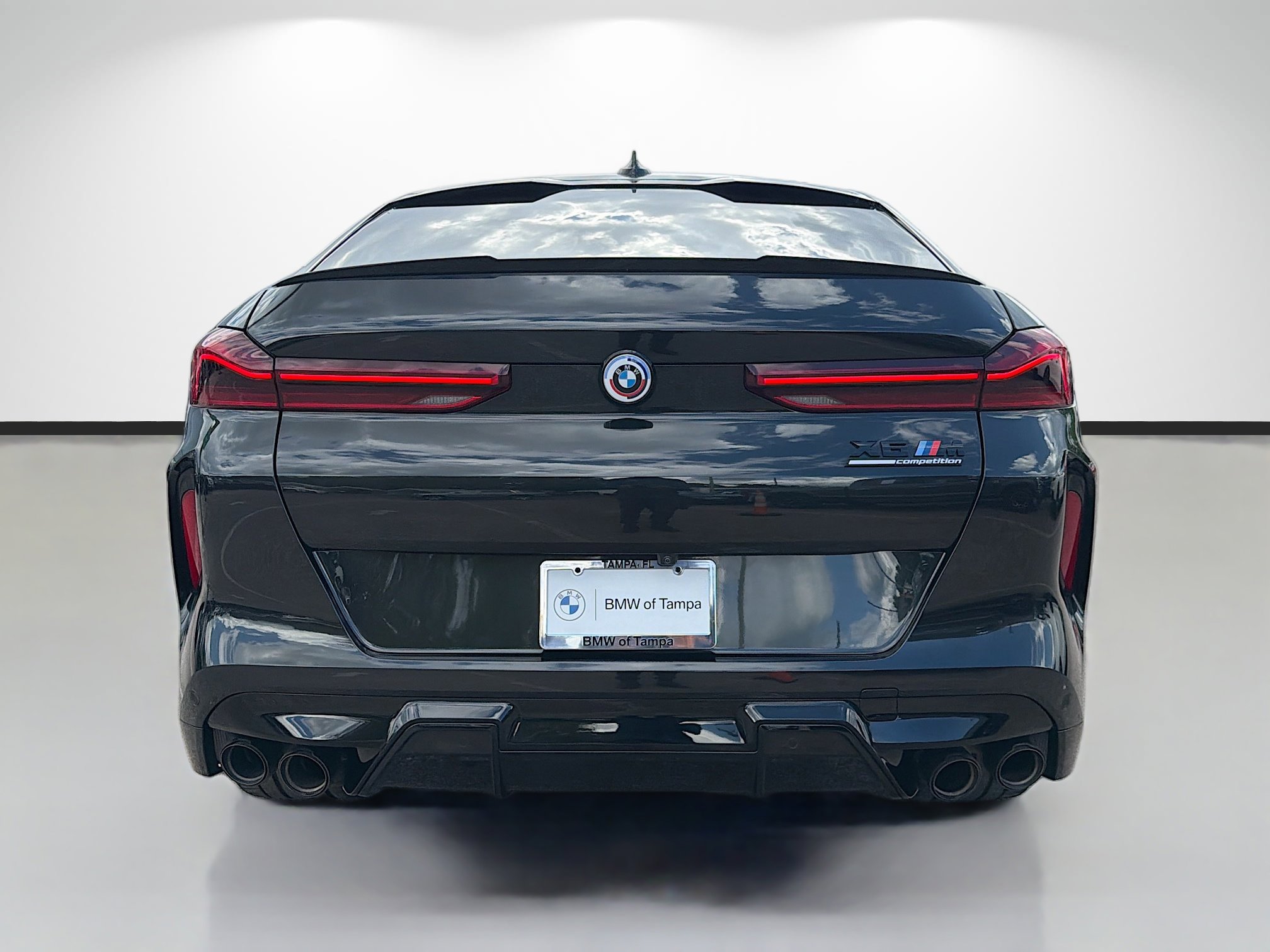 Used 2023 BMW X6 M w/ Competition Package image 4