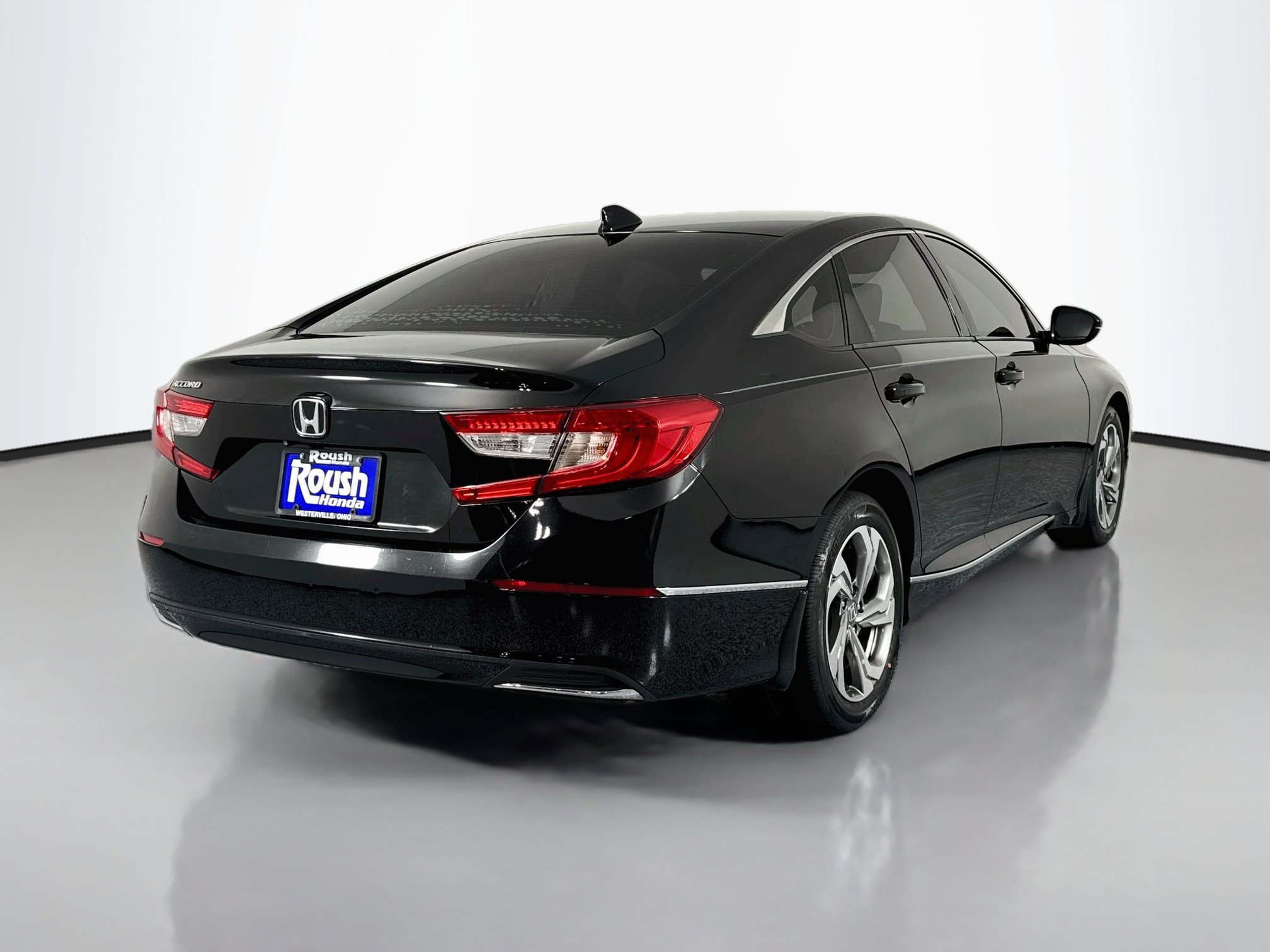Certified 2018 Honda Accord EX-L image 5