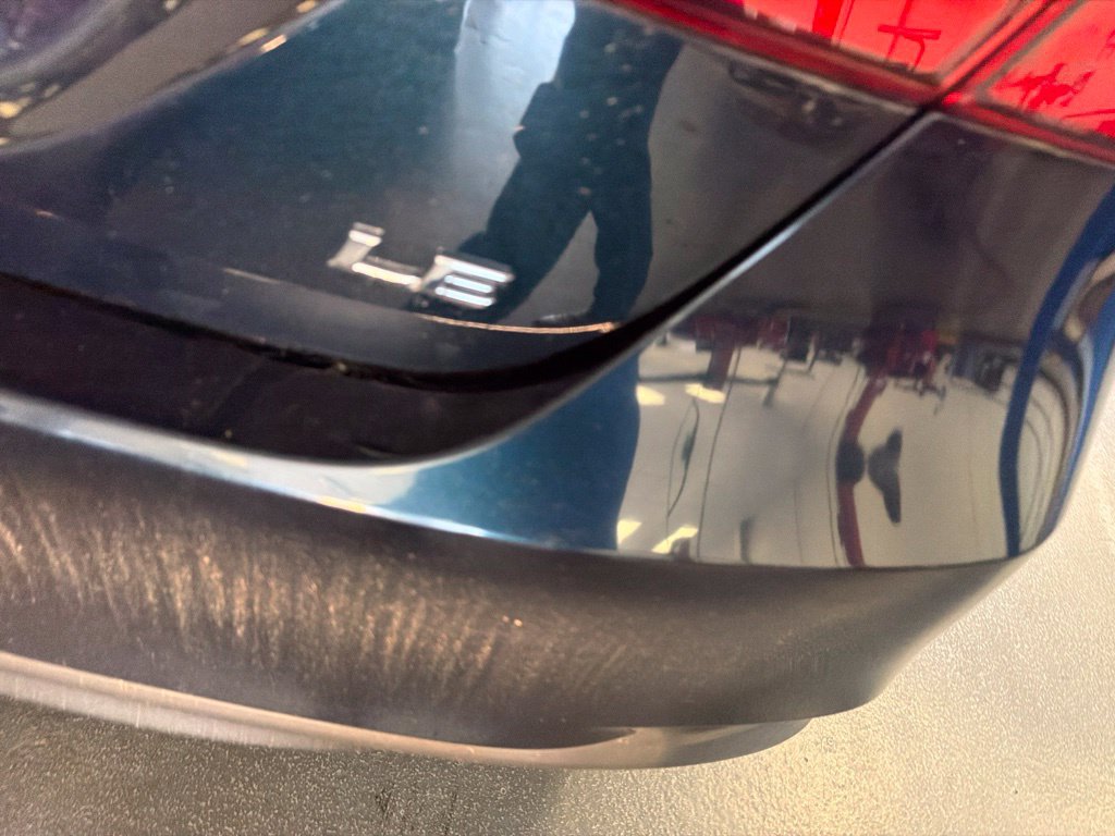 Used 2019 Toyota Camry LE FWD image 9