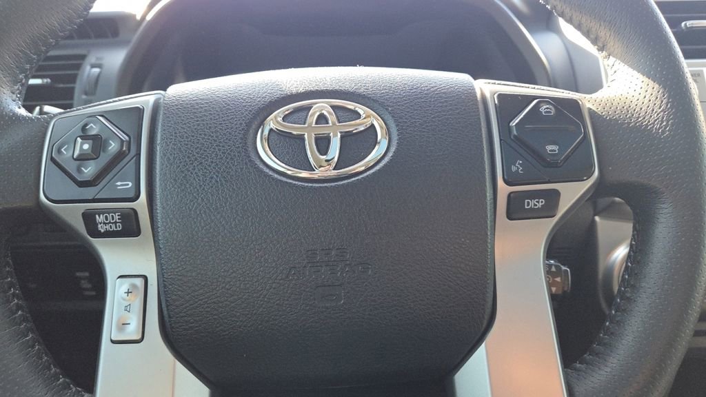 Used 2019 Toyota 4Runner SR5 image 33