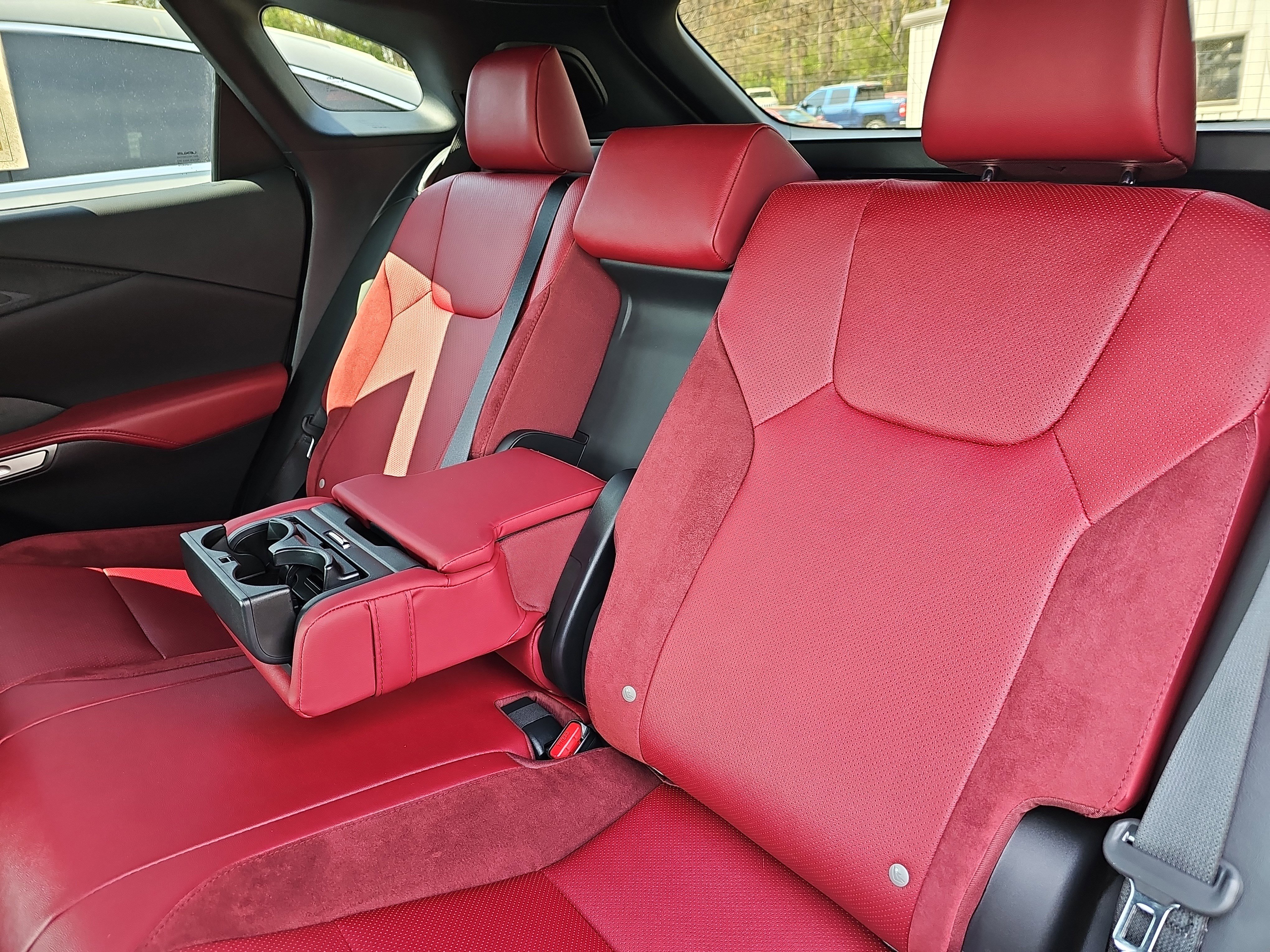 Used 2024 Lexus RX 500h F Sport w/ Convenience Package image 16