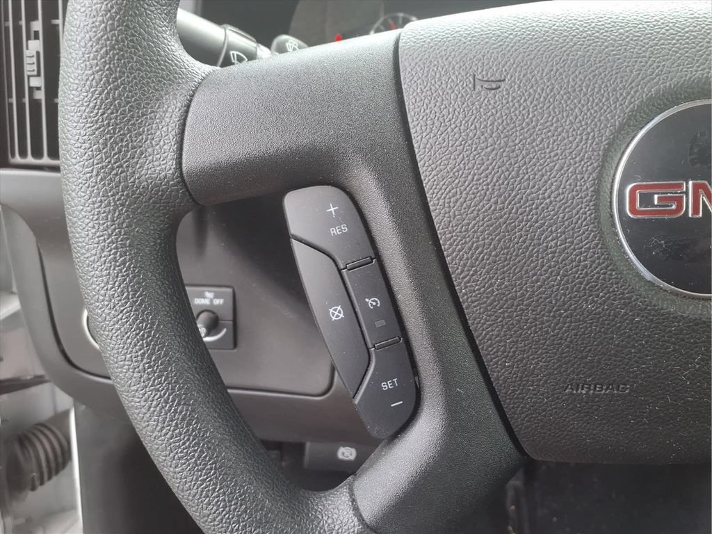 Used 2024 GMC Savana 3500 Extended w/ Power Convenience Package RWD image 14