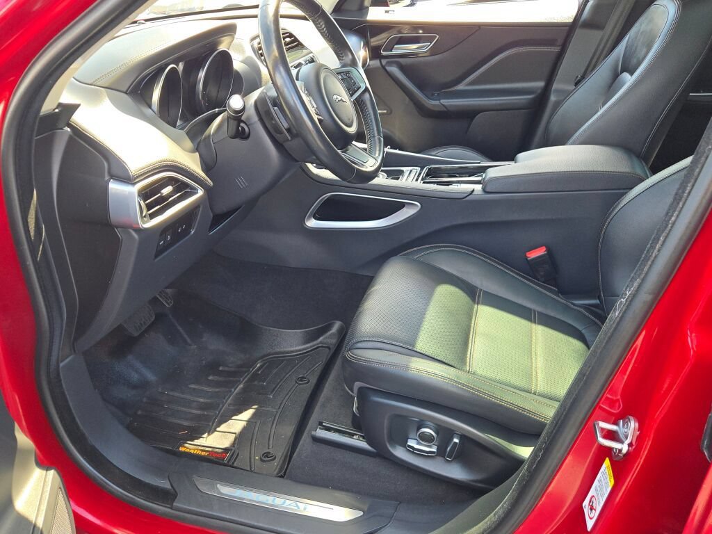 Used 2020 Jaguar F-PACE Prestige AWD/4WD image 27