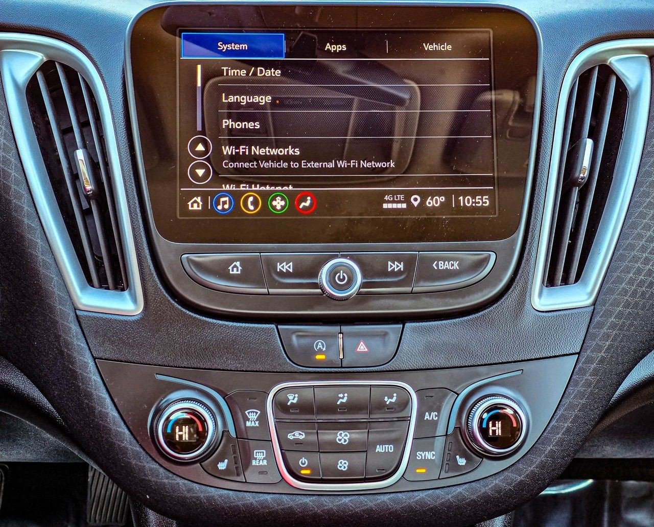 Certified 2025 Chevrolet Malibu LT FWD image 19