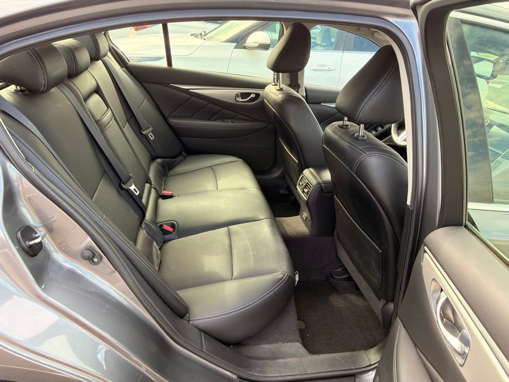 Used 2022 INFINITI Q50 Luxe w/ Cargo Package AWD/4WD image 11