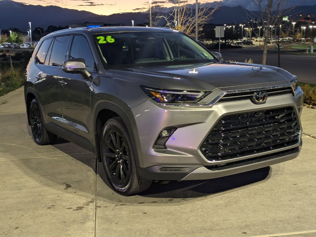 Used 2026 Toyota Grand Highlander AWD Hybrid image 2