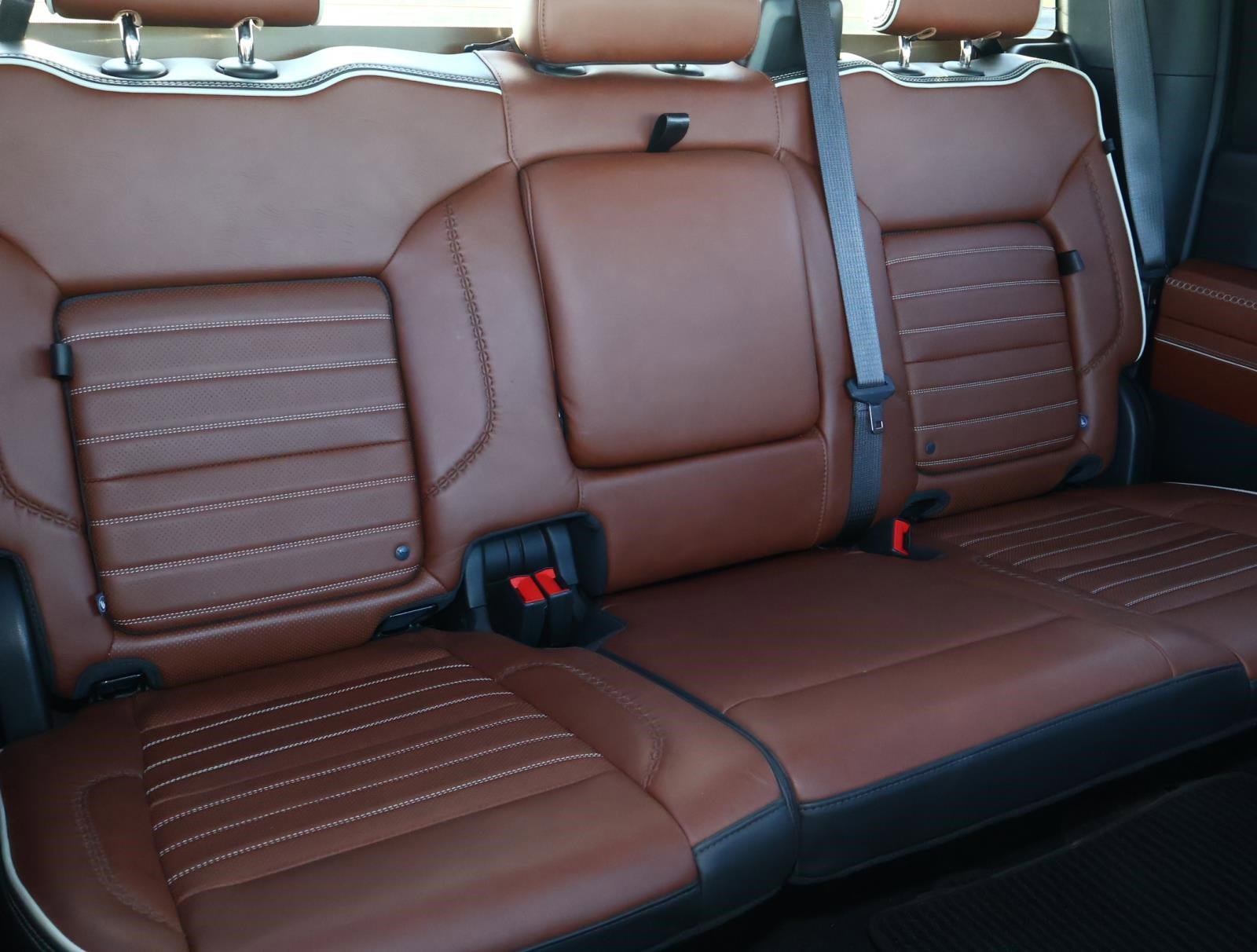 Used 2024 GMC Sierra 3500 Denali Ultimate image 21