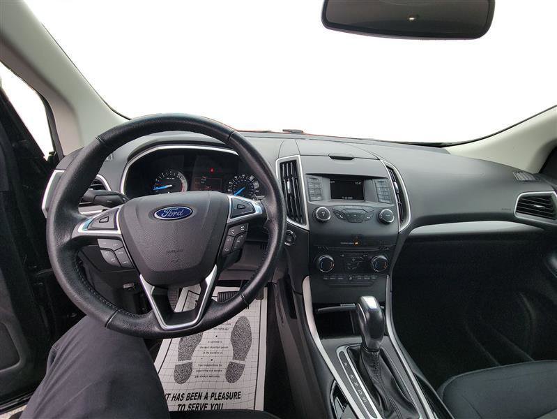 Used 2016 Ford Edge SEL AWD/4WD image 18