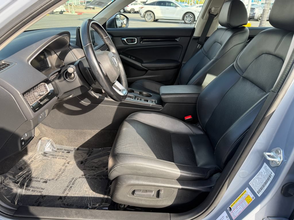 Used 2022 Honda Civic Touring image 14