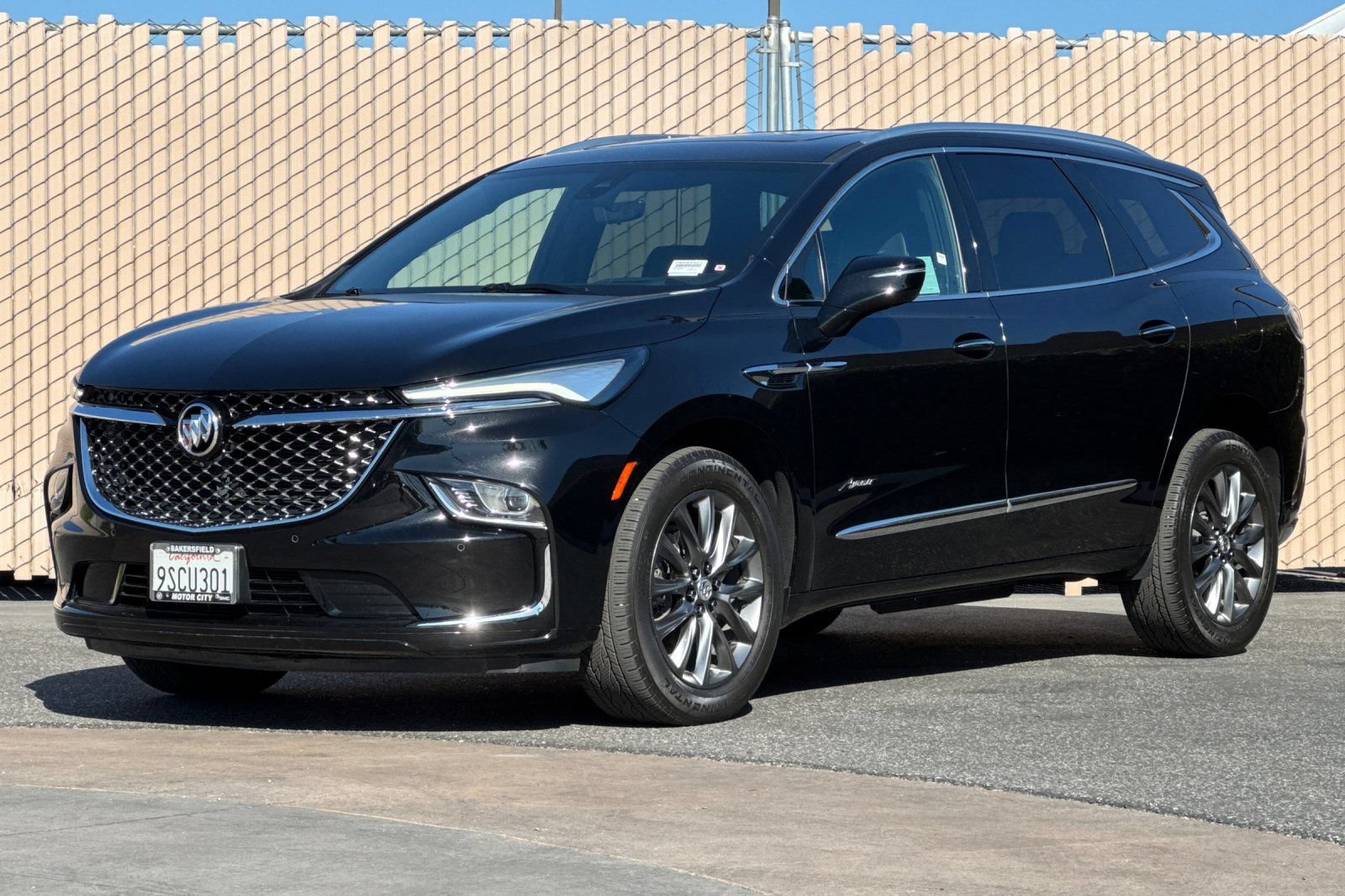 Certified 2024 Buick Enclave Avenir FWD image 8