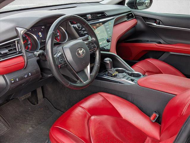 Used 2020 Toyota Camry XSE image 9