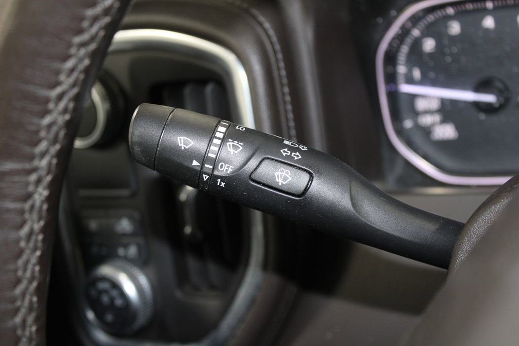 Used 2020 GMC Sierra 1500 SLT w/ SLT Premium Package image 40