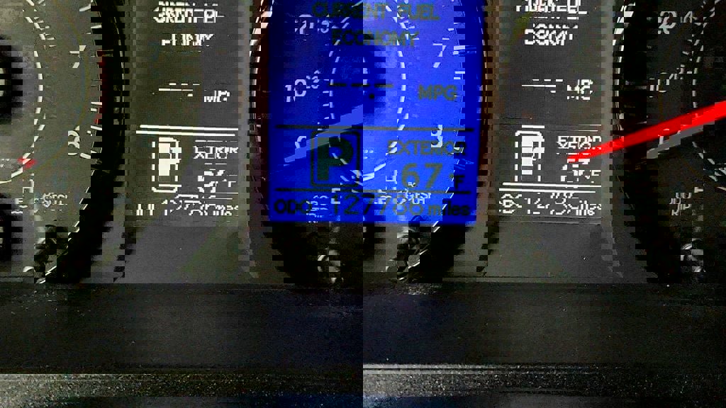 Used 2017 Toyota Sienna LE image 15