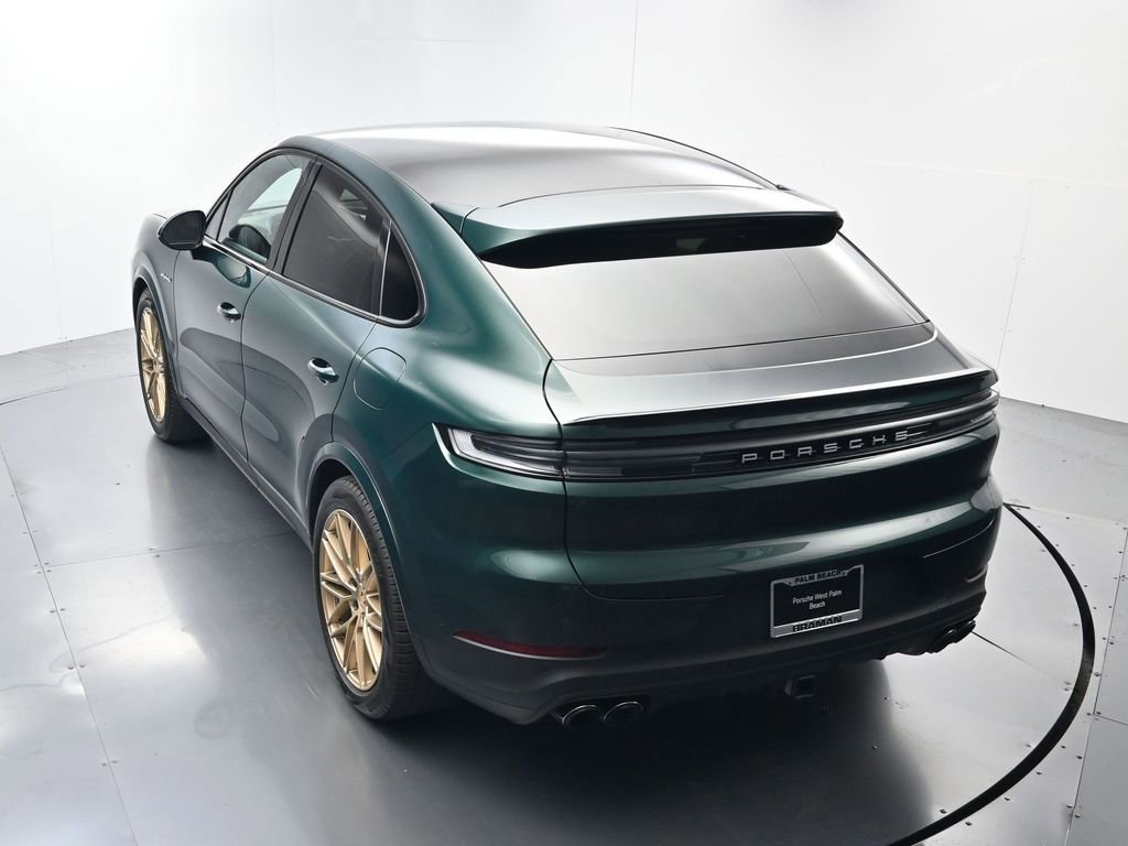 Certified 2025 Porsche Cayenne S AWD/4WD image 39