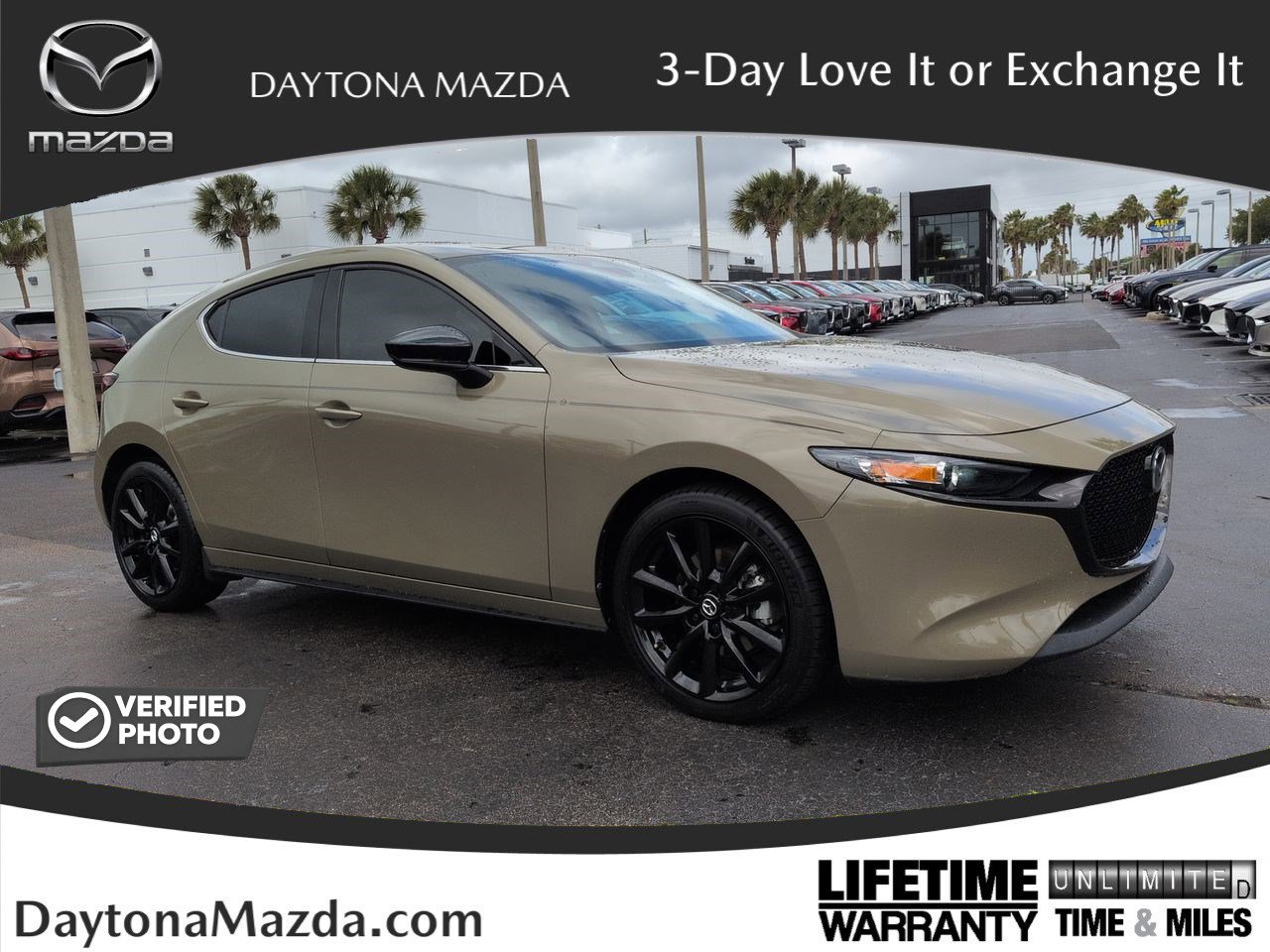 Used 2024 MAZDA MAZDA3 s AWD/4WD image 1