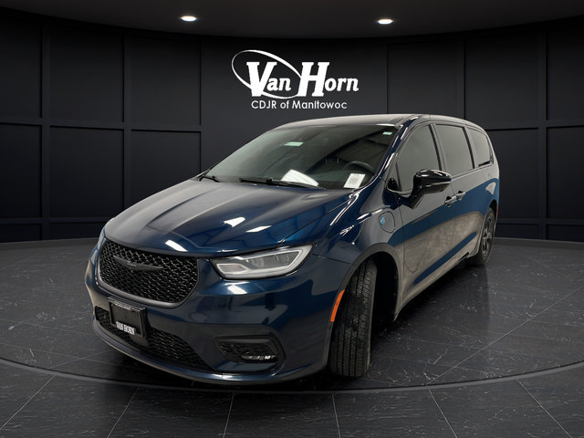 Used 2024 Chrysler Pacifica Limited FWD image 7