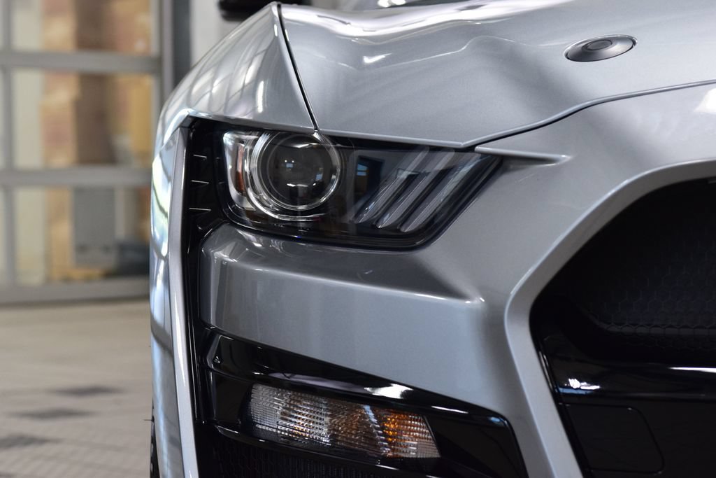 Used 2022 Ford Mustang Shelby GT500 RWD image 12
