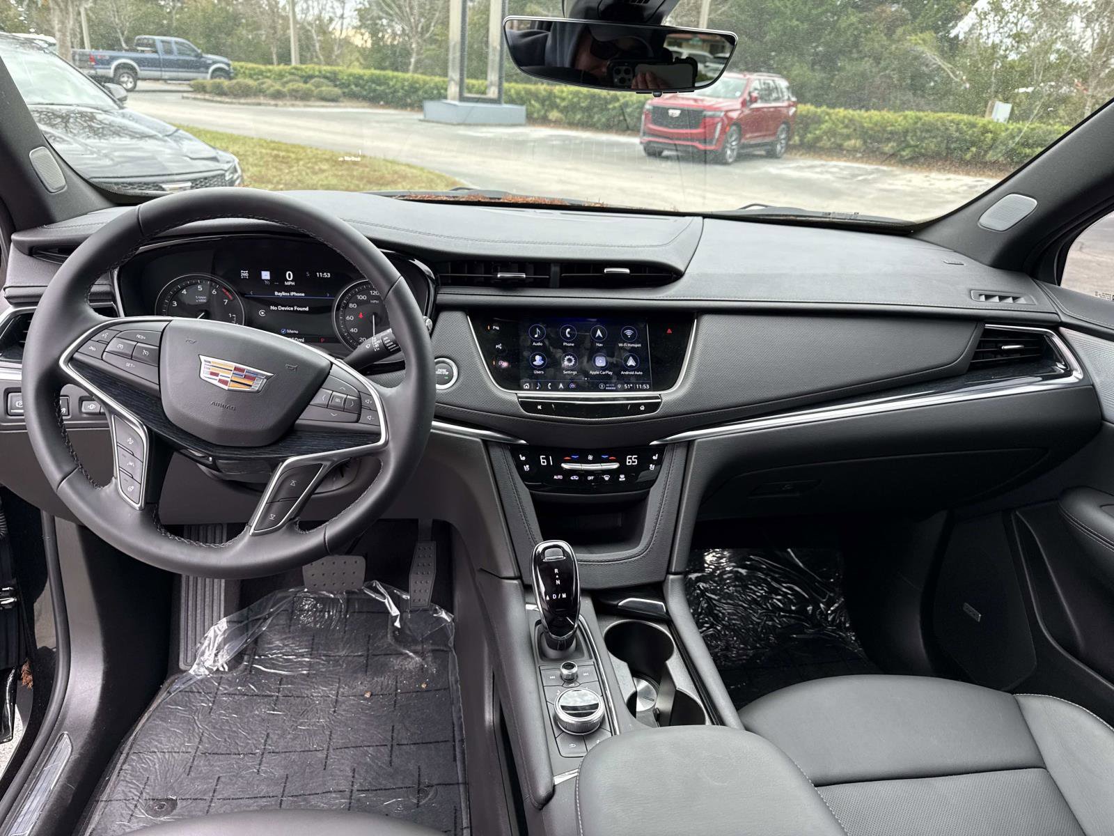 Used 2025 Cadillac XT5 Premium Luxury w/ Technology Package image 17