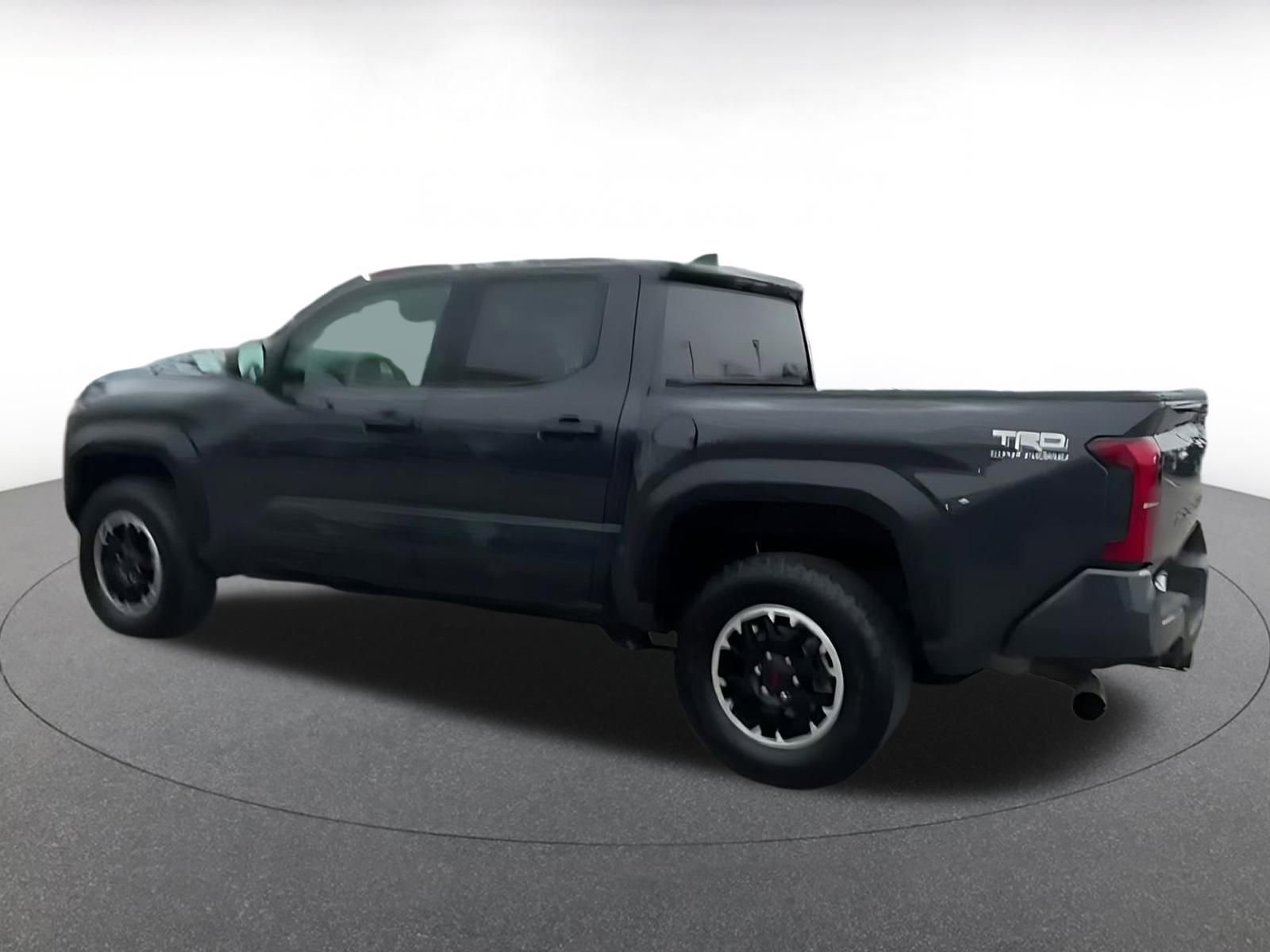 Used 2025 Toyota Tacoma TRD Off-Road image 10