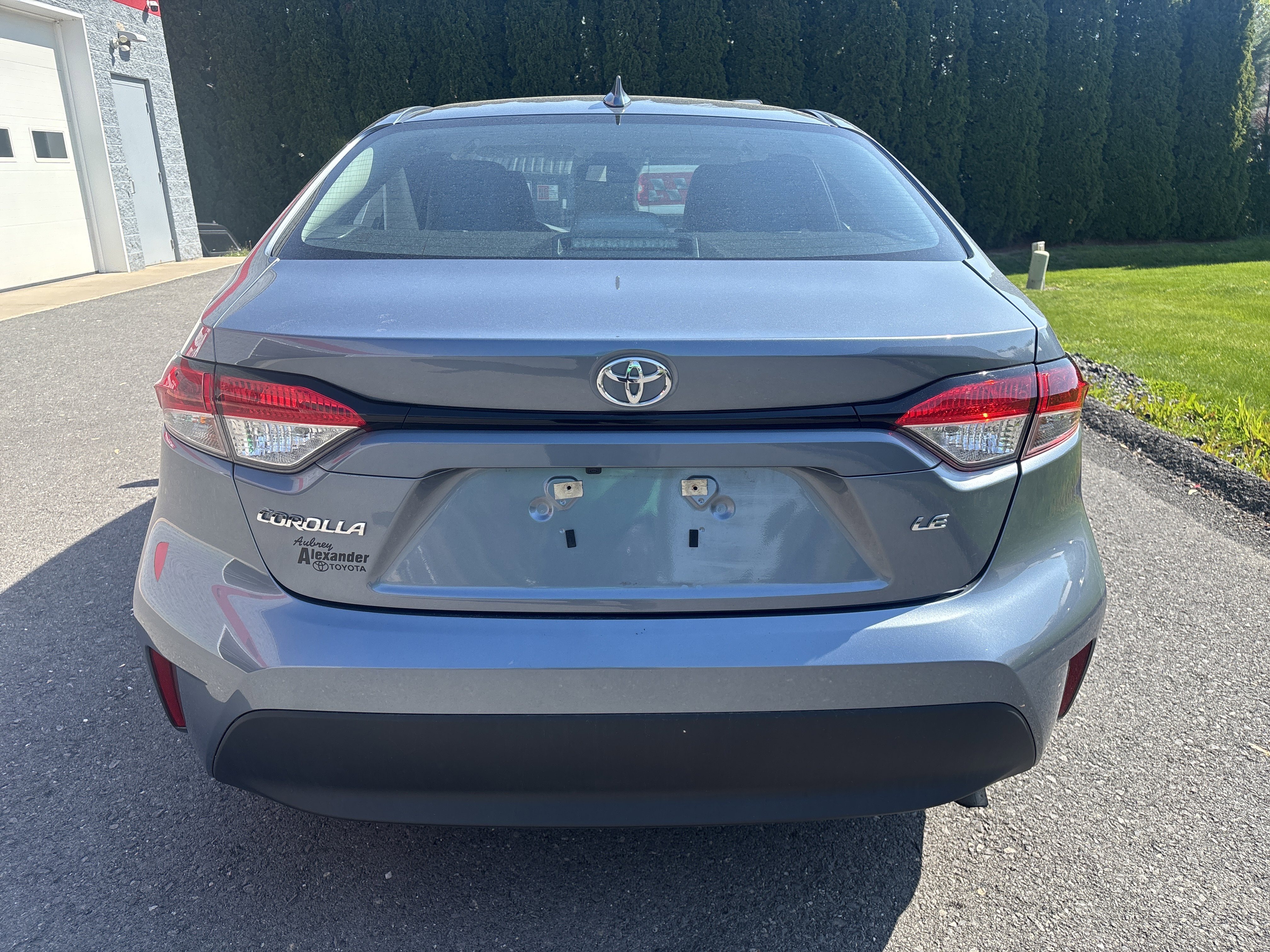 Certified 2024 Toyota Corolla LE FWD image 28