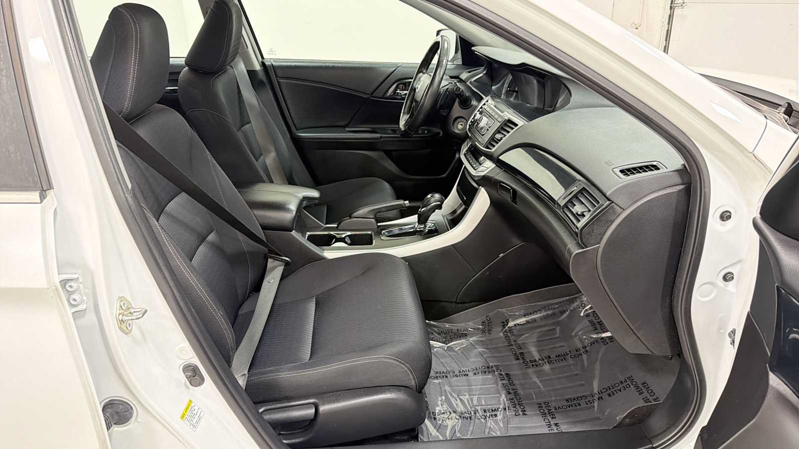 Used 2014 Honda Accord Sport image 28