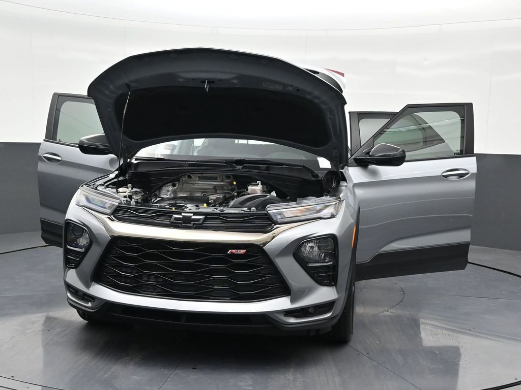 Used 2023 Chevrolet TrailBlazer RS w/ Sun and Liftgate Package image 36