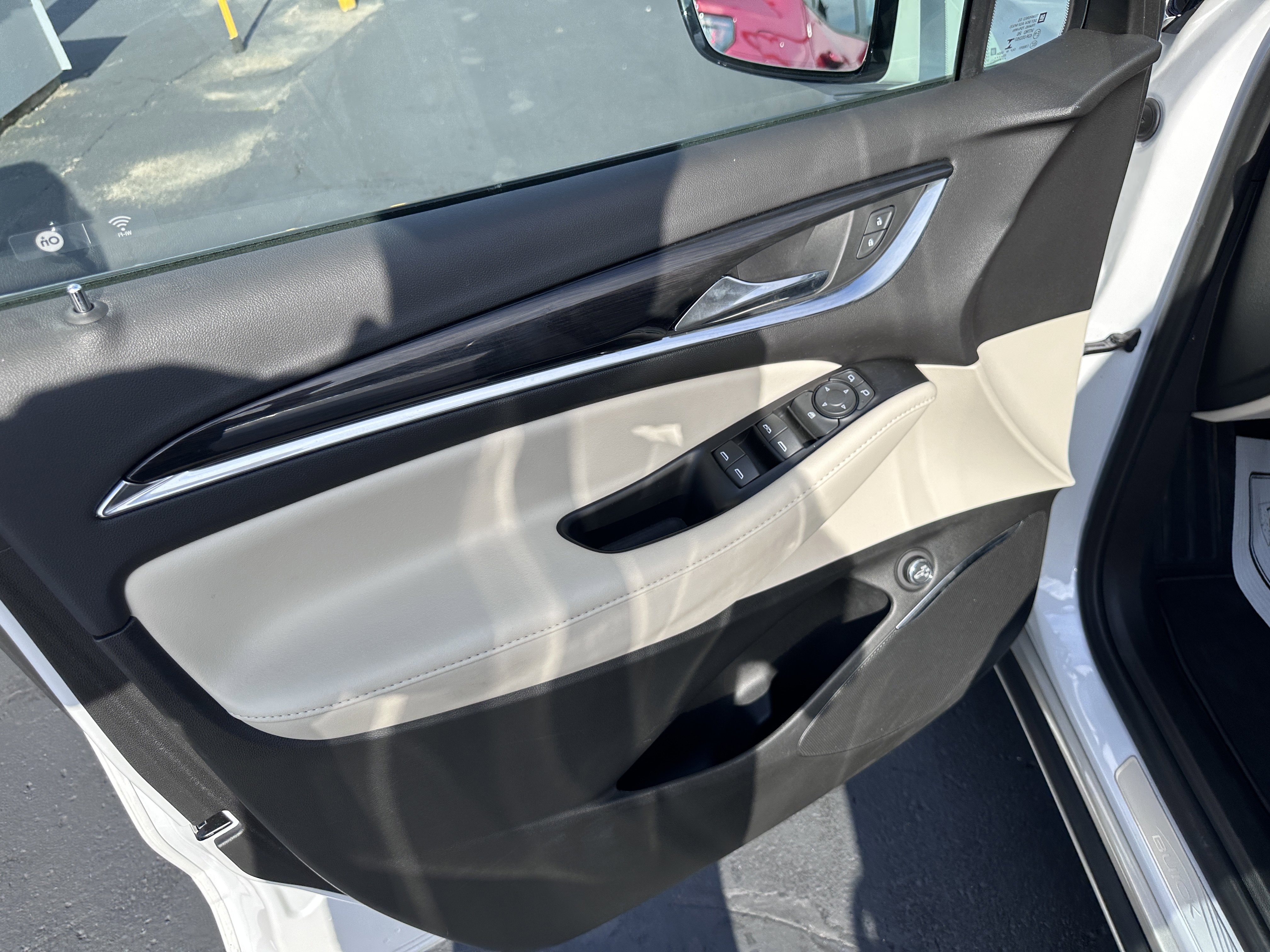 Used 2023 Buick Enclave Essence w/ Experience Buick Package image 15