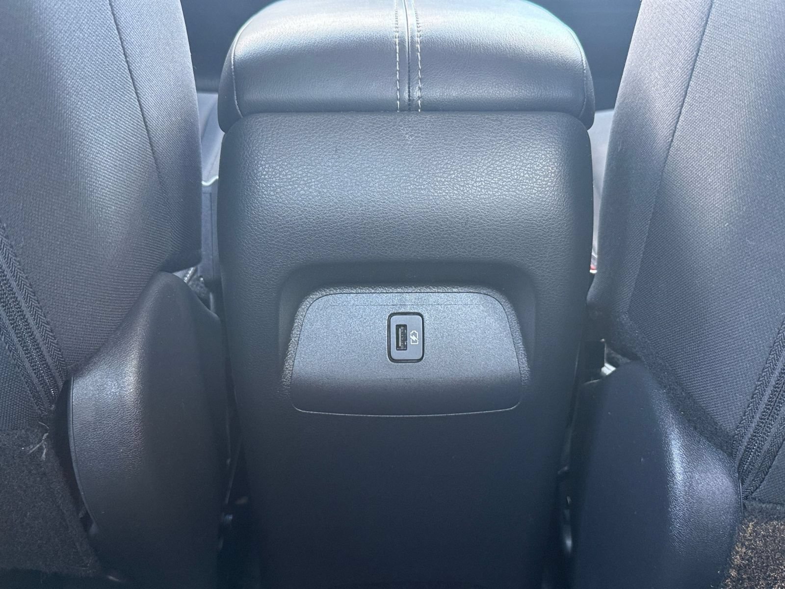 Used 2025 Nissan Sentra SV FWD image 22
